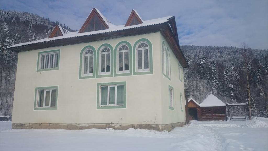 Schedryk Hotel Mykulychyn Exterior foto